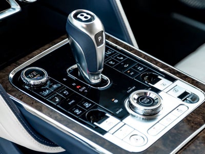 2026 Bentley Flying Spur Mulliner