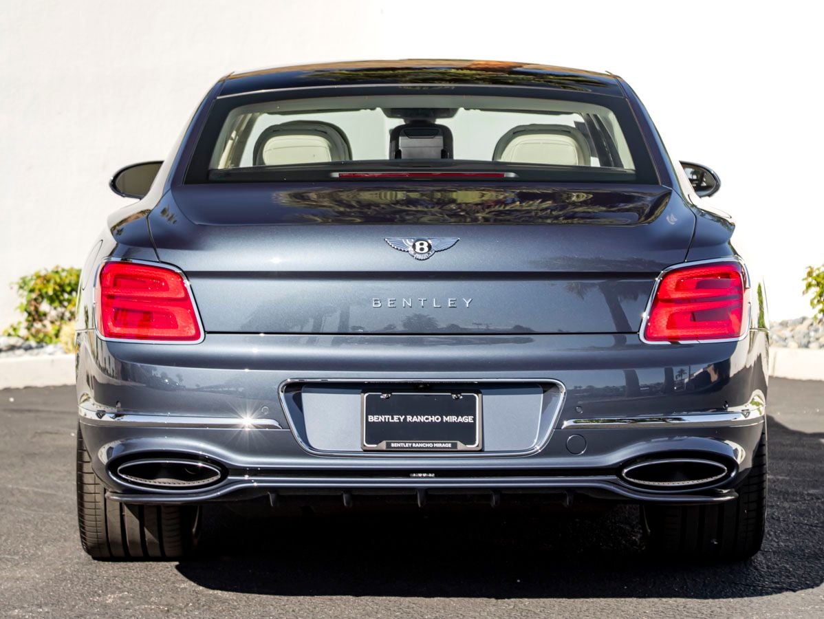 2026 Bentley Flying Spur Mulliner