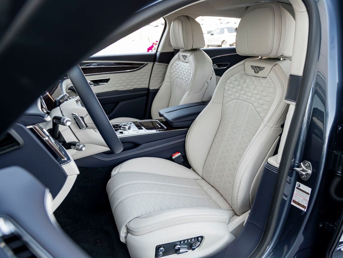 2026 Bentley Flying Spur Mulliner