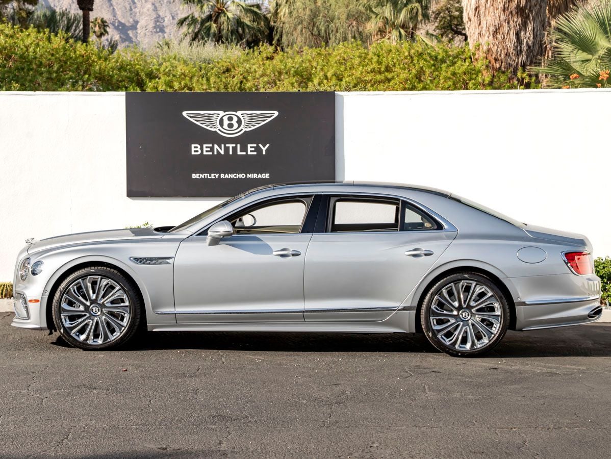 2026 Bentley Flying Spur Mulliner