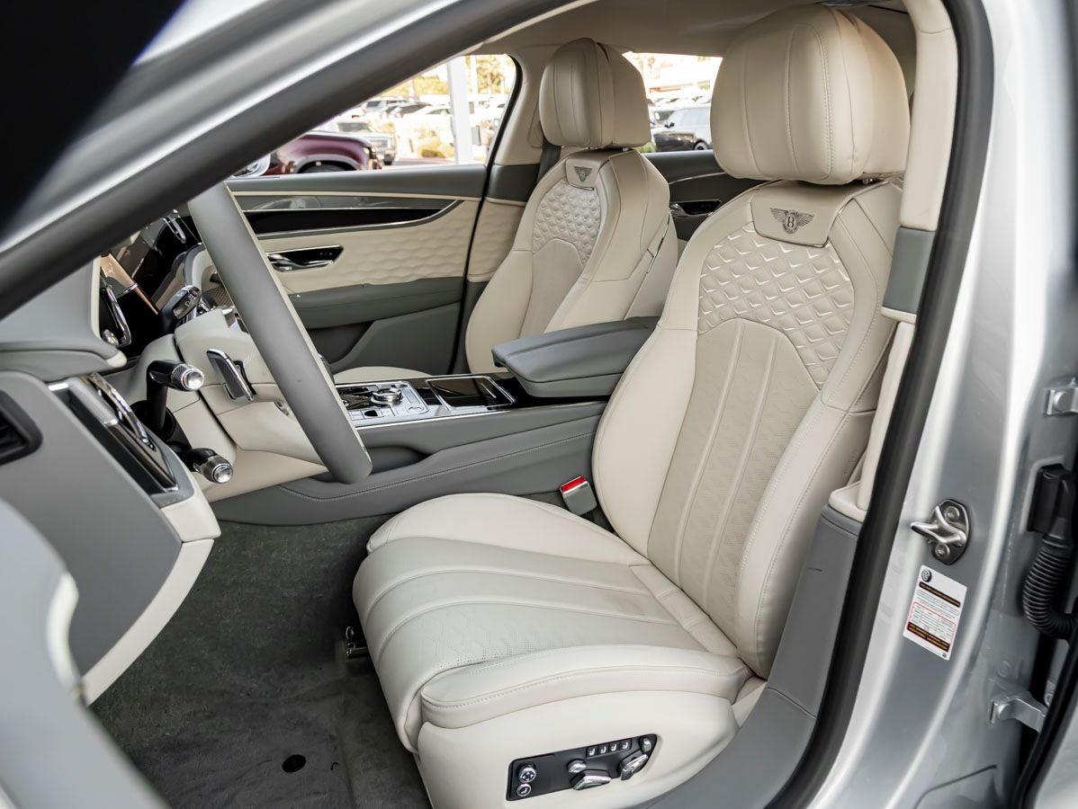 2026 Bentley Flying Spur Mulliner