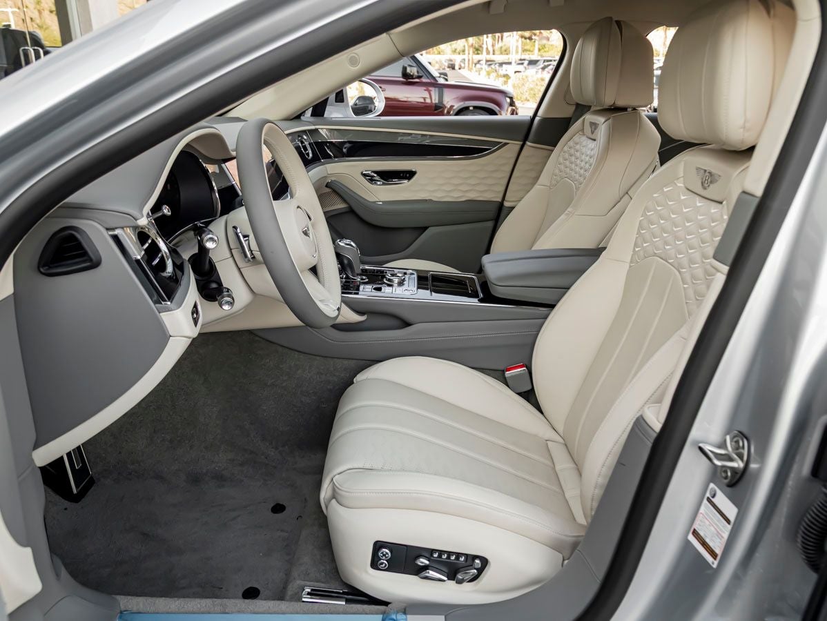 2026 Bentley Flying Spur Mulliner