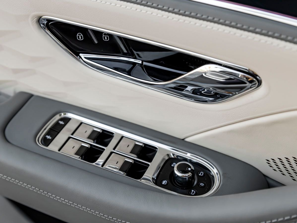 2026 Bentley Flying Spur Mulliner