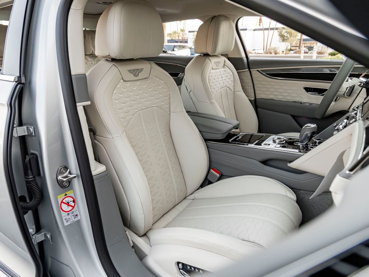2026 Bentley Flying Spur Mulliner