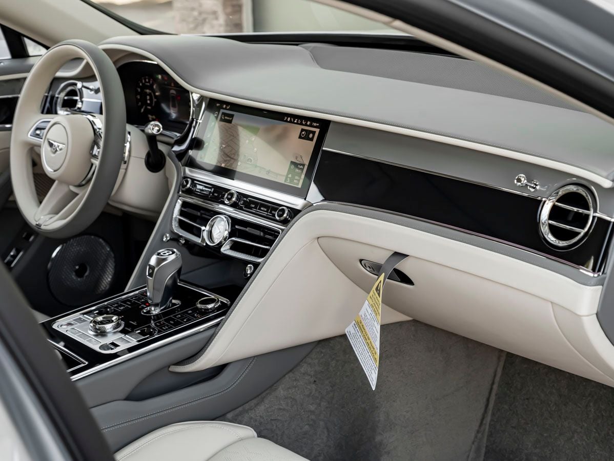 2026 Bentley Flying Spur Mulliner