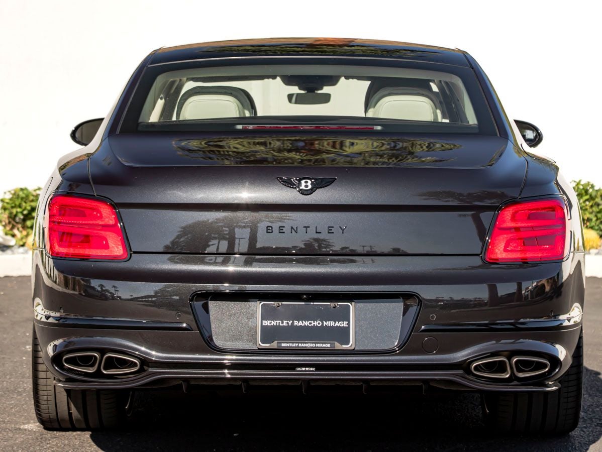 2026 Bentley Flying Spur Mulliner
