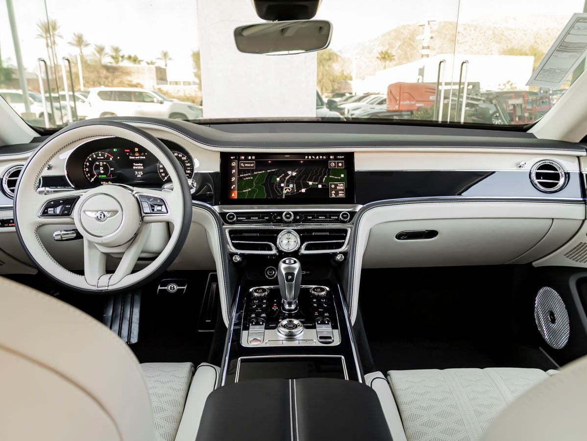 2026 Bentley Flying Spur Mulliner