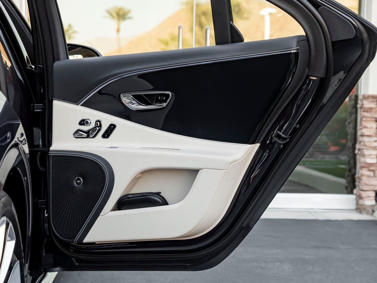 2026 Bentley Flying Spur Mulliner