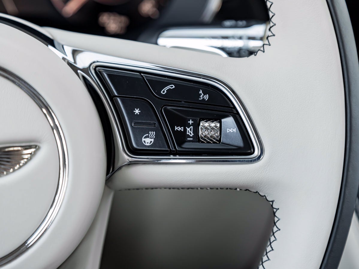 2027 Bentley Flying Spur Base