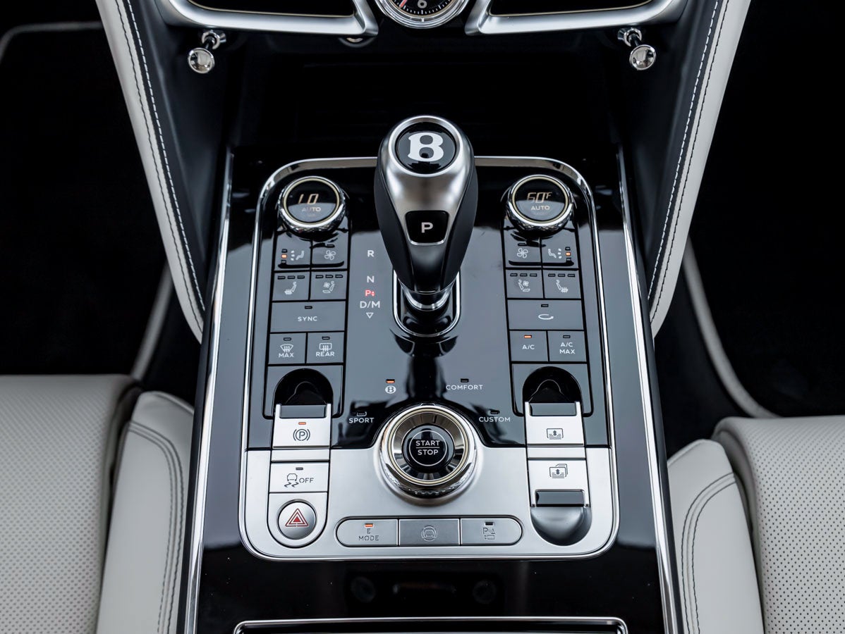2027 Bentley Flying Spur Base