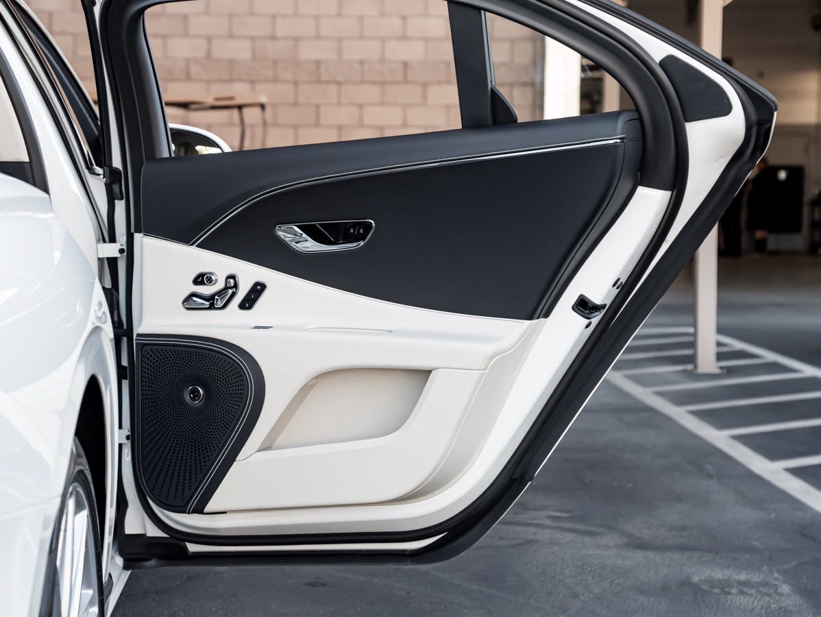 2027 Bentley Flying Spur Base