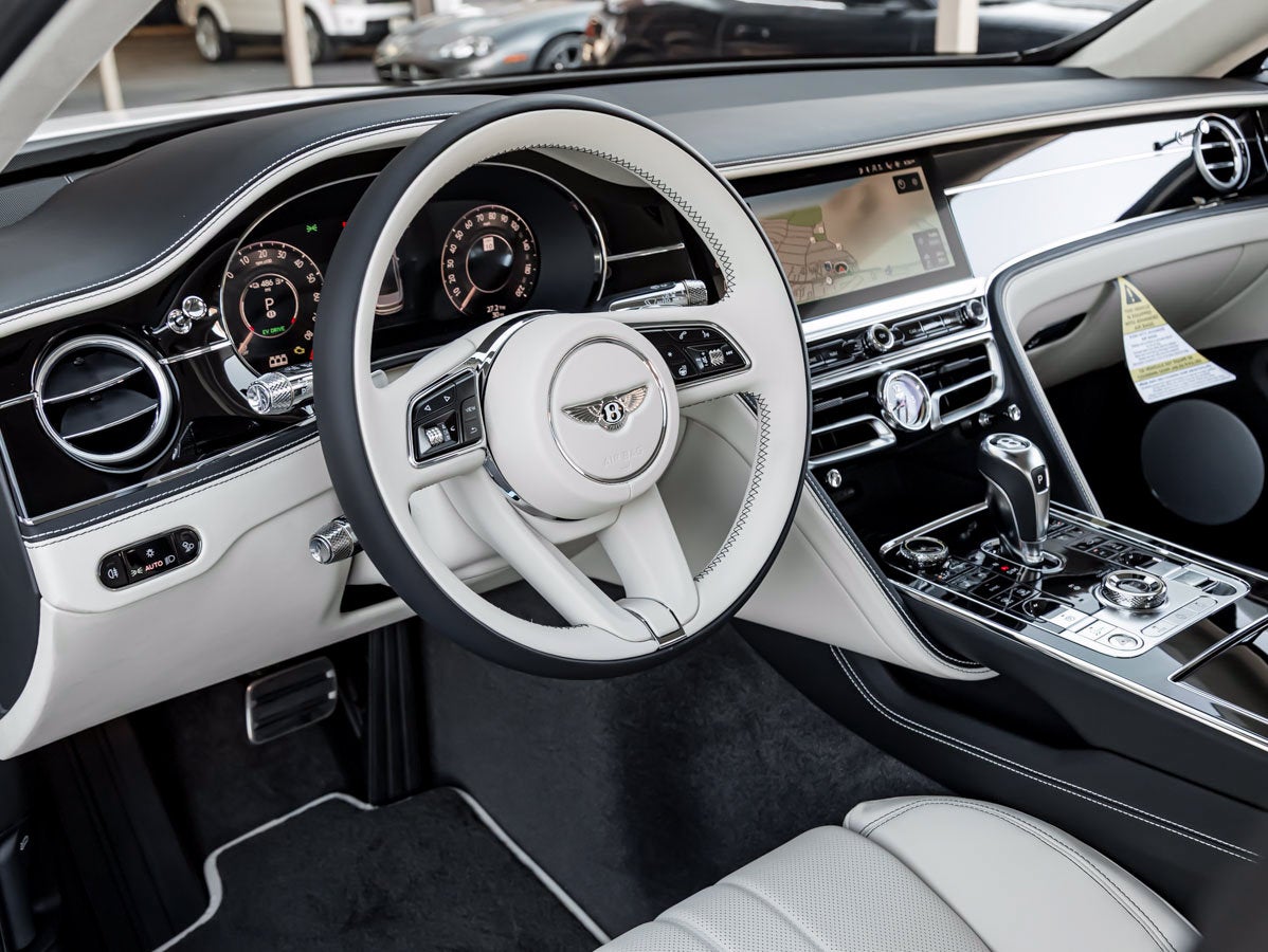 2027 Bentley Flying Spur Base