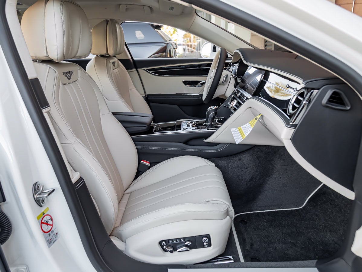 2027 Bentley Flying Spur Base