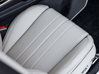 2027 Bentley Flying Spur Base