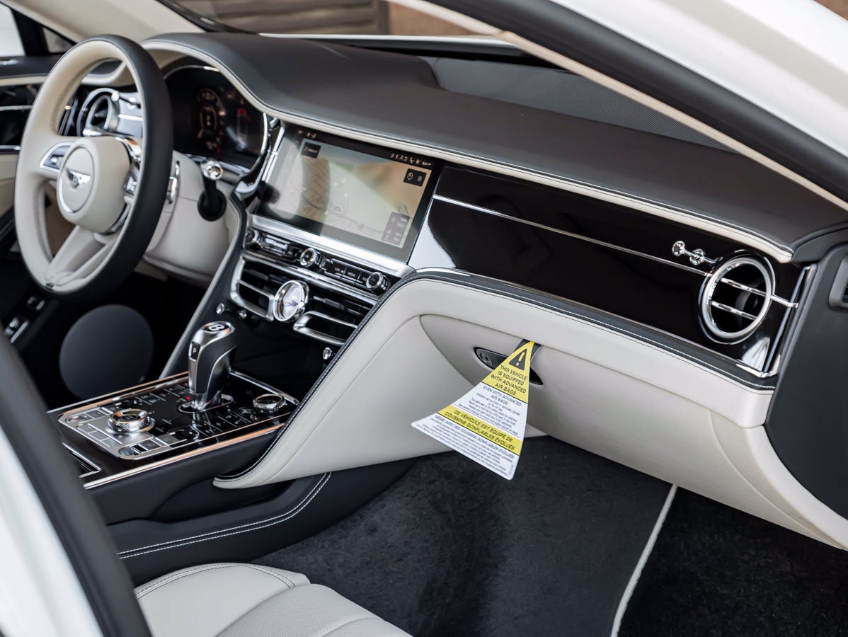 2027 Bentley Flying Spur Base