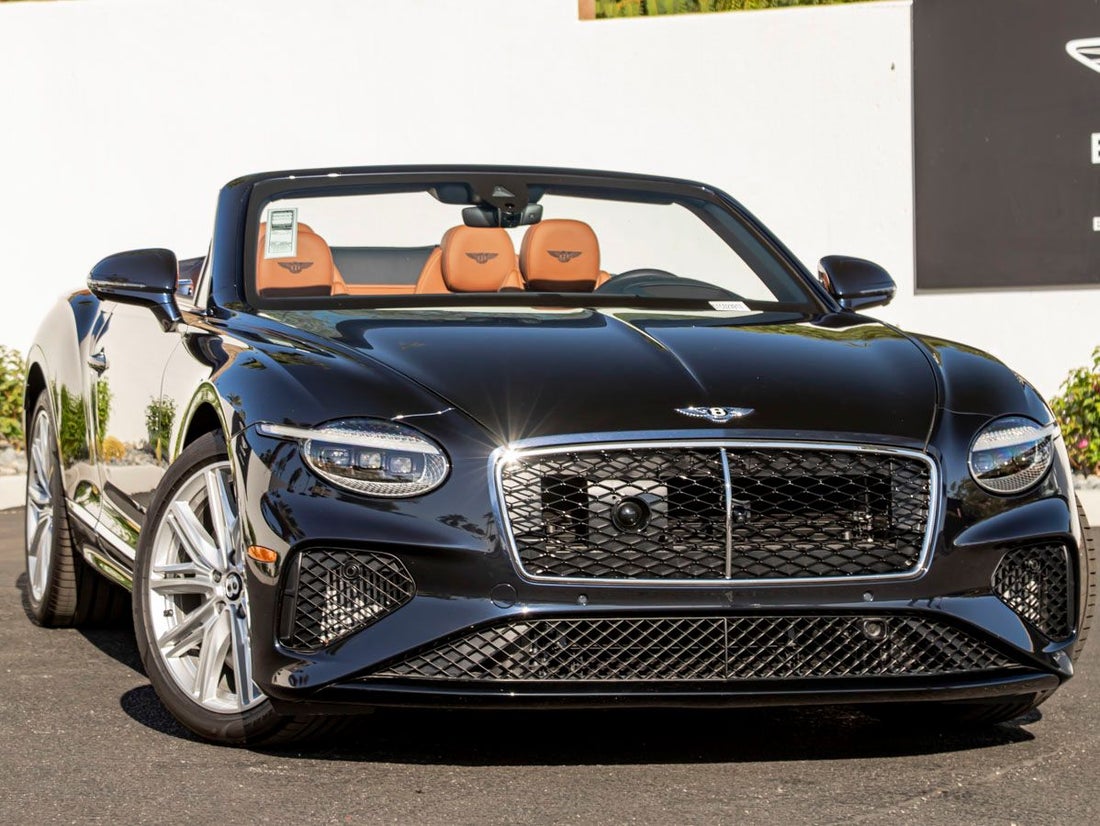 2026 Bentley Continental GT V8 — photo 1 of 33