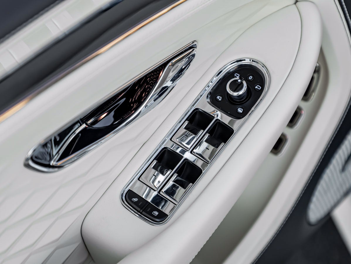 2027 Bentley Continental GTC Mulliner