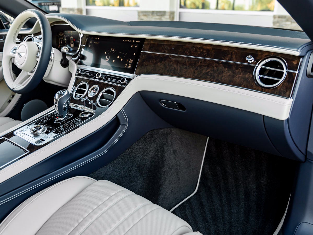 2027 Bentley Continental GTC Base