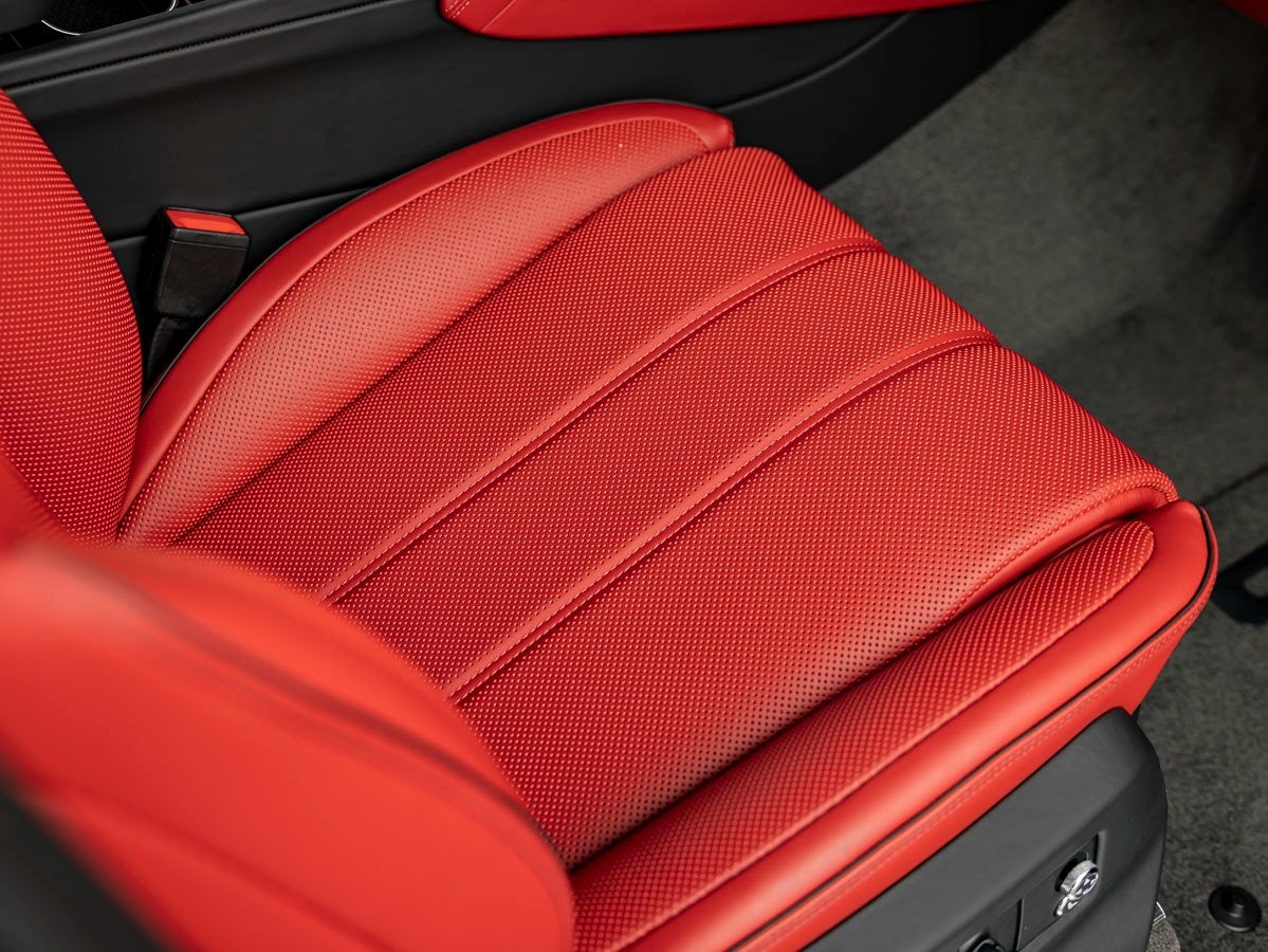 2025 Bentley Bentayga Hybrid Azure Hybrid