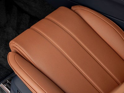 2026 Bentley Bentayga V8
