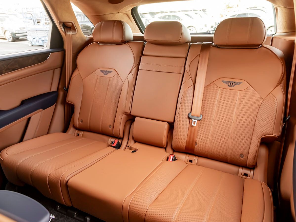 2026 Bentley Bentayga V8