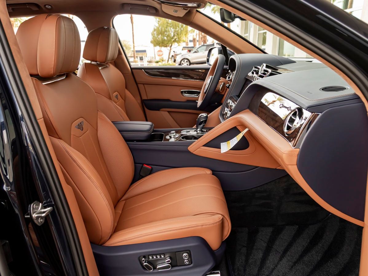 2026 Bentley Bentayga V8