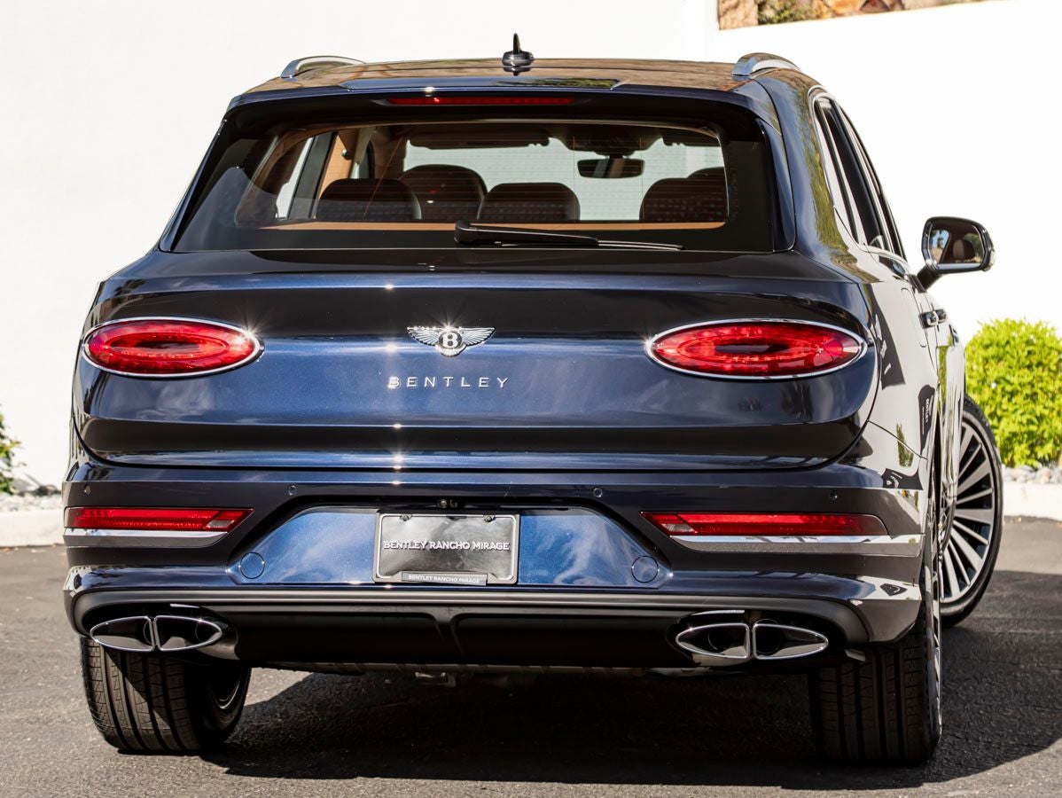 2026 Bentley Bentayga V8