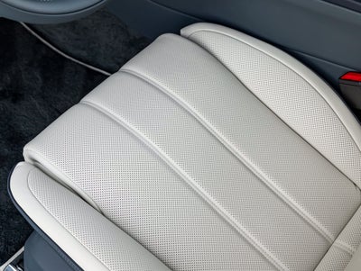 2026 Bentley Bentayga Artenara Edition V8