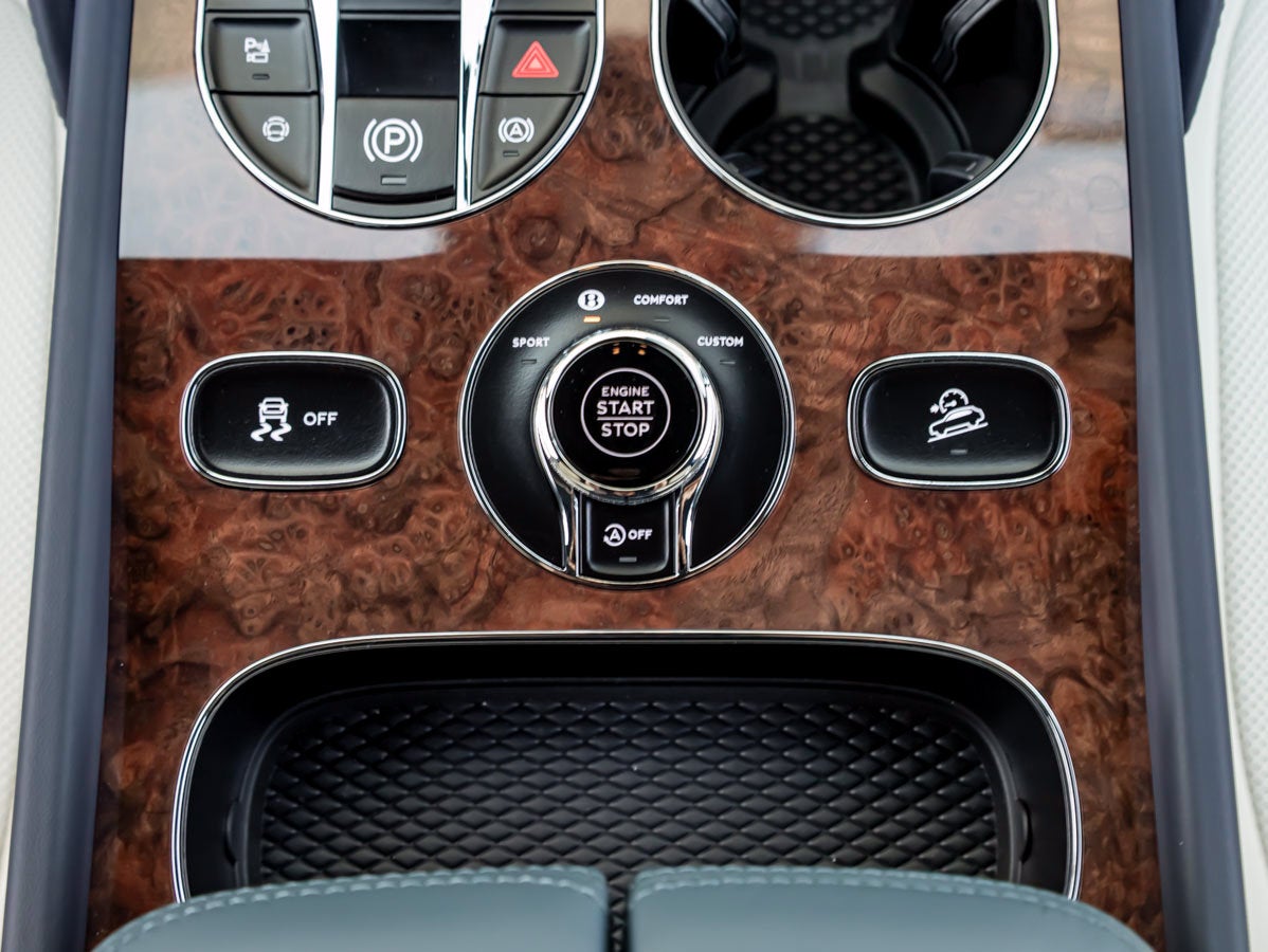 2026 Bentley Bentayga Artenara Edition V8