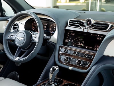 2026 Bentley Bentayga Artenara Edition V8