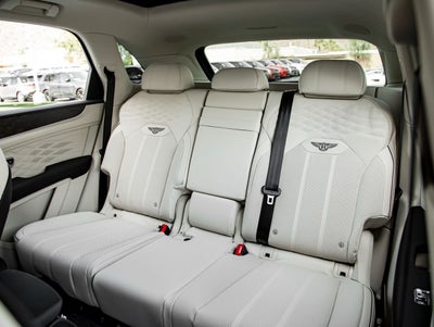2025 Bentley Bentayga V8