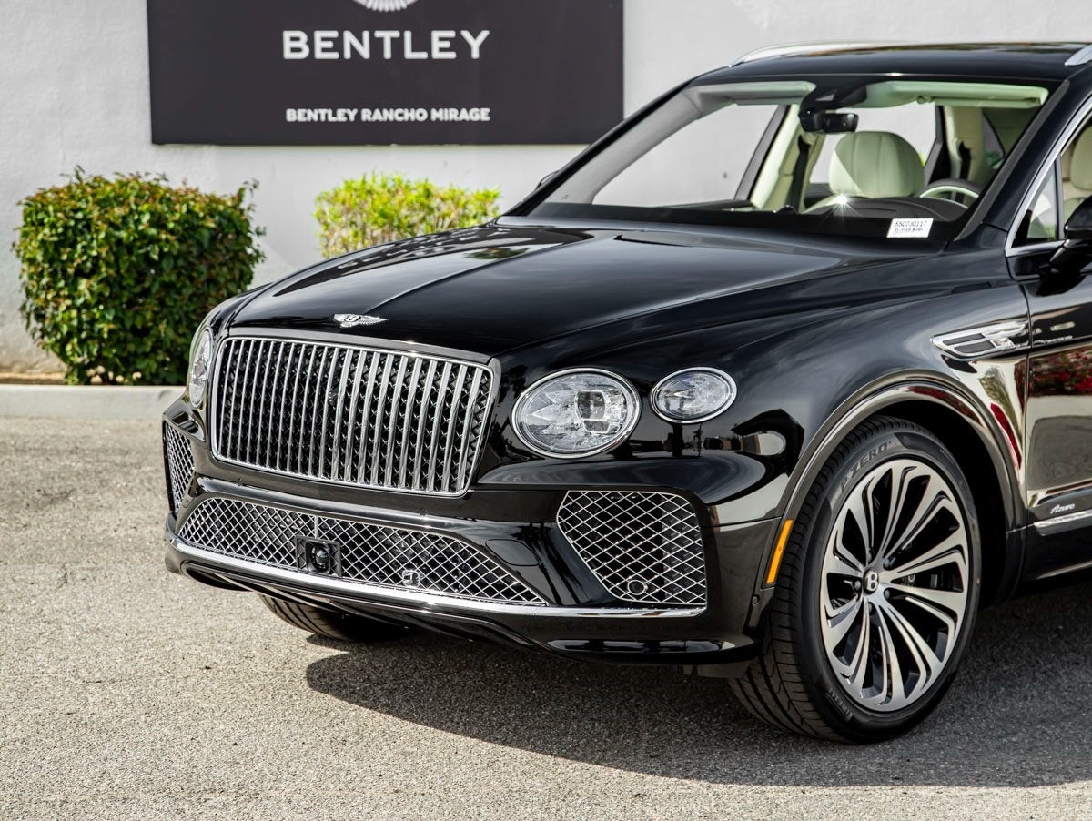2025 Bentley Bentayga V8