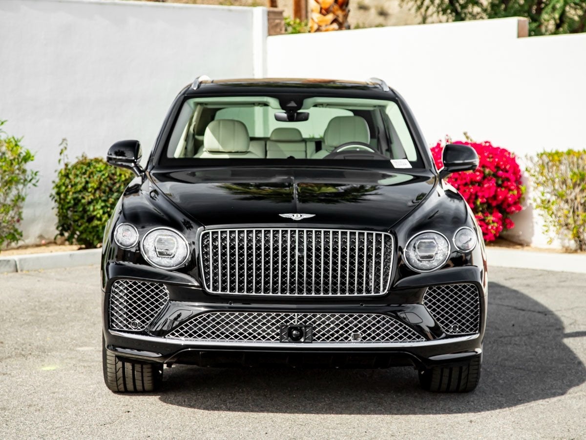 2025 Bentley Bentayga V8