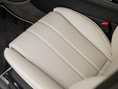 2026 Bentley Bentayga Azure