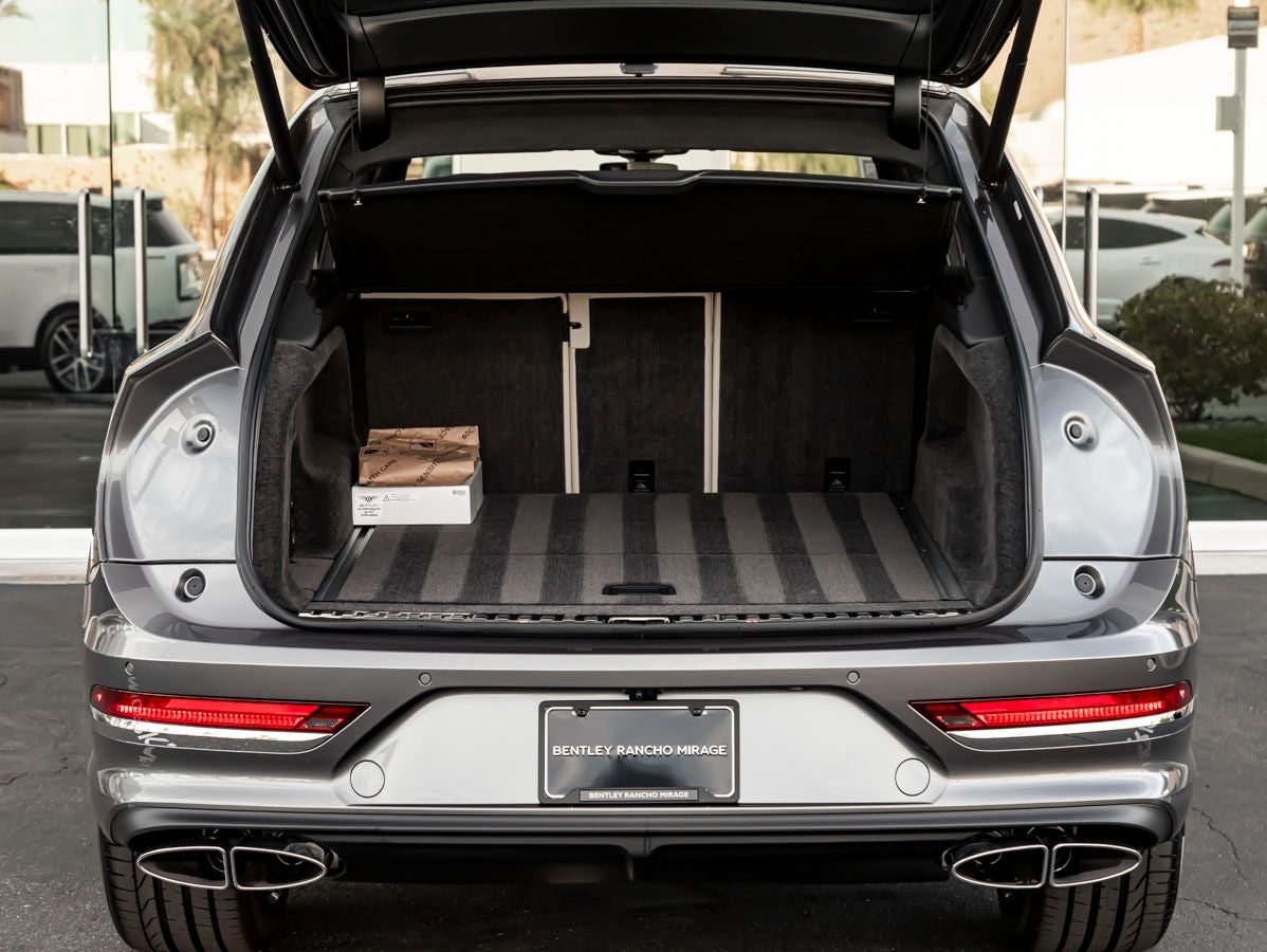 2026 Bentley Bentayga Azure