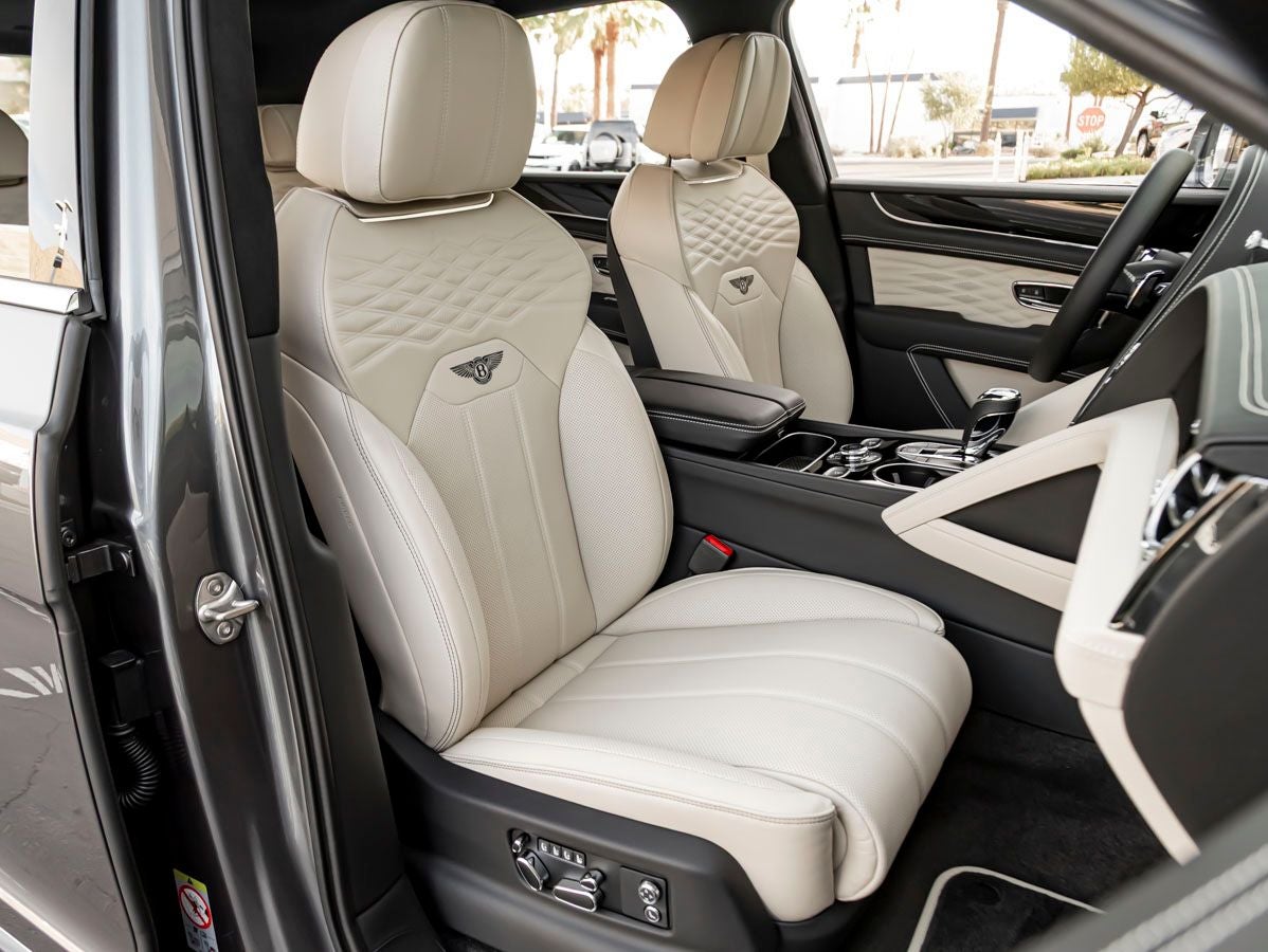 2026 Bentley Bentayga Azure