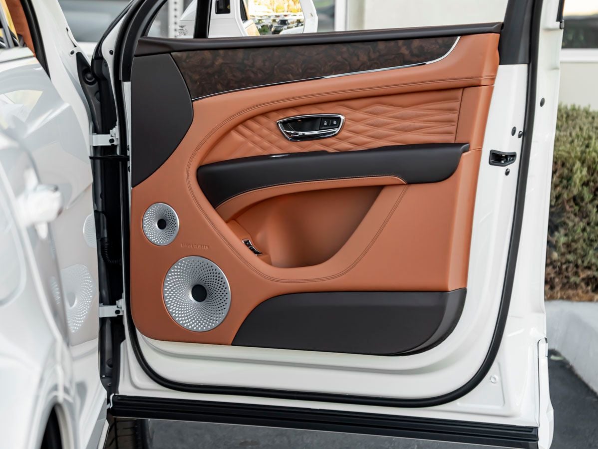 2026 Bentley Bentayga Azure