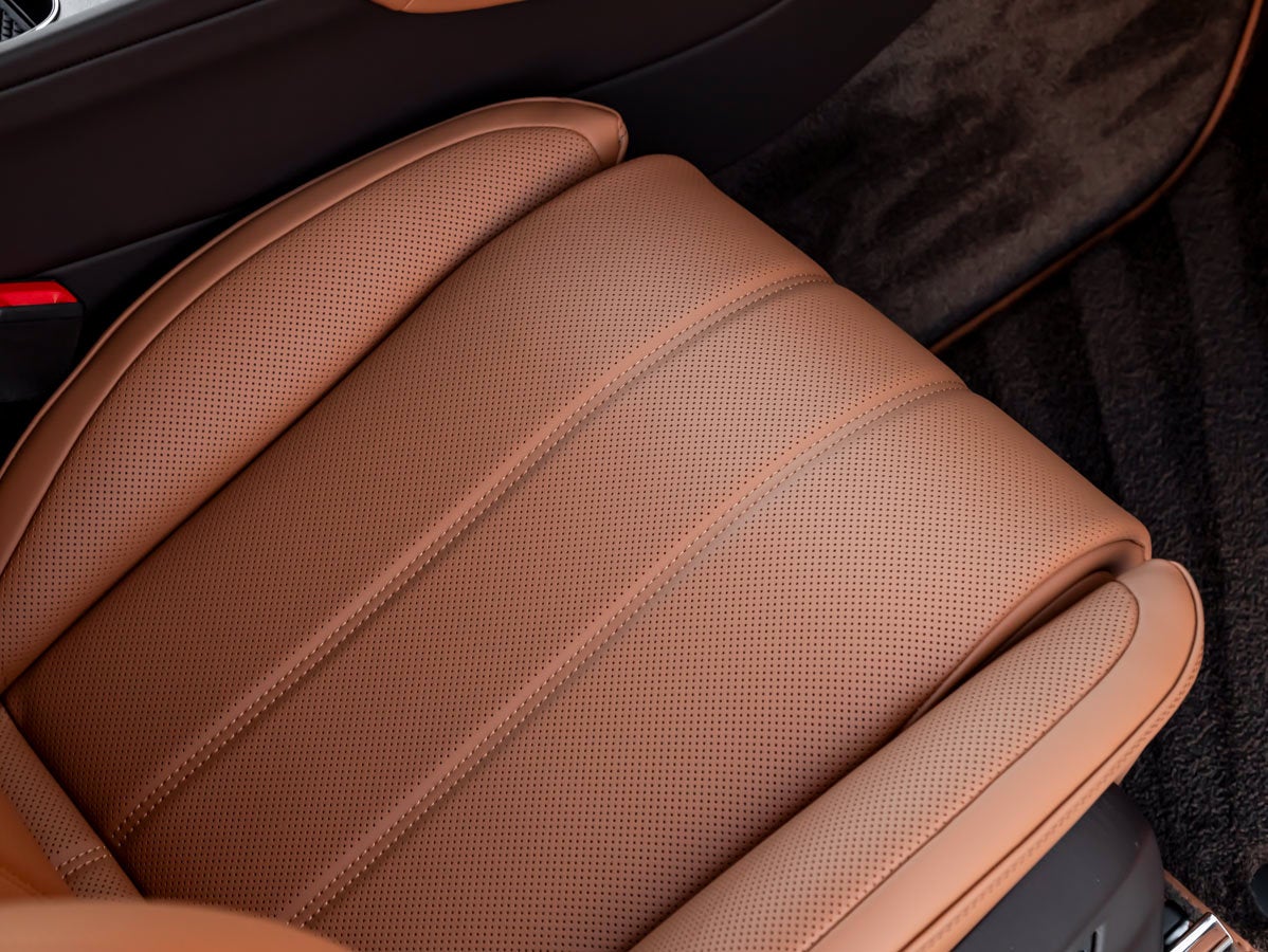 2026 Bentley Bentayga Azure