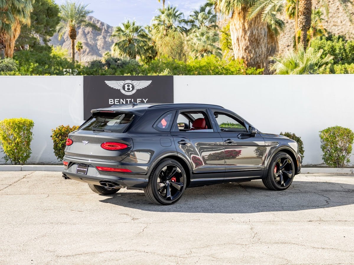 2025 Bentley Bentayga Azure V8