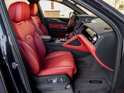 2025 Bentley Bentayga Azure V8