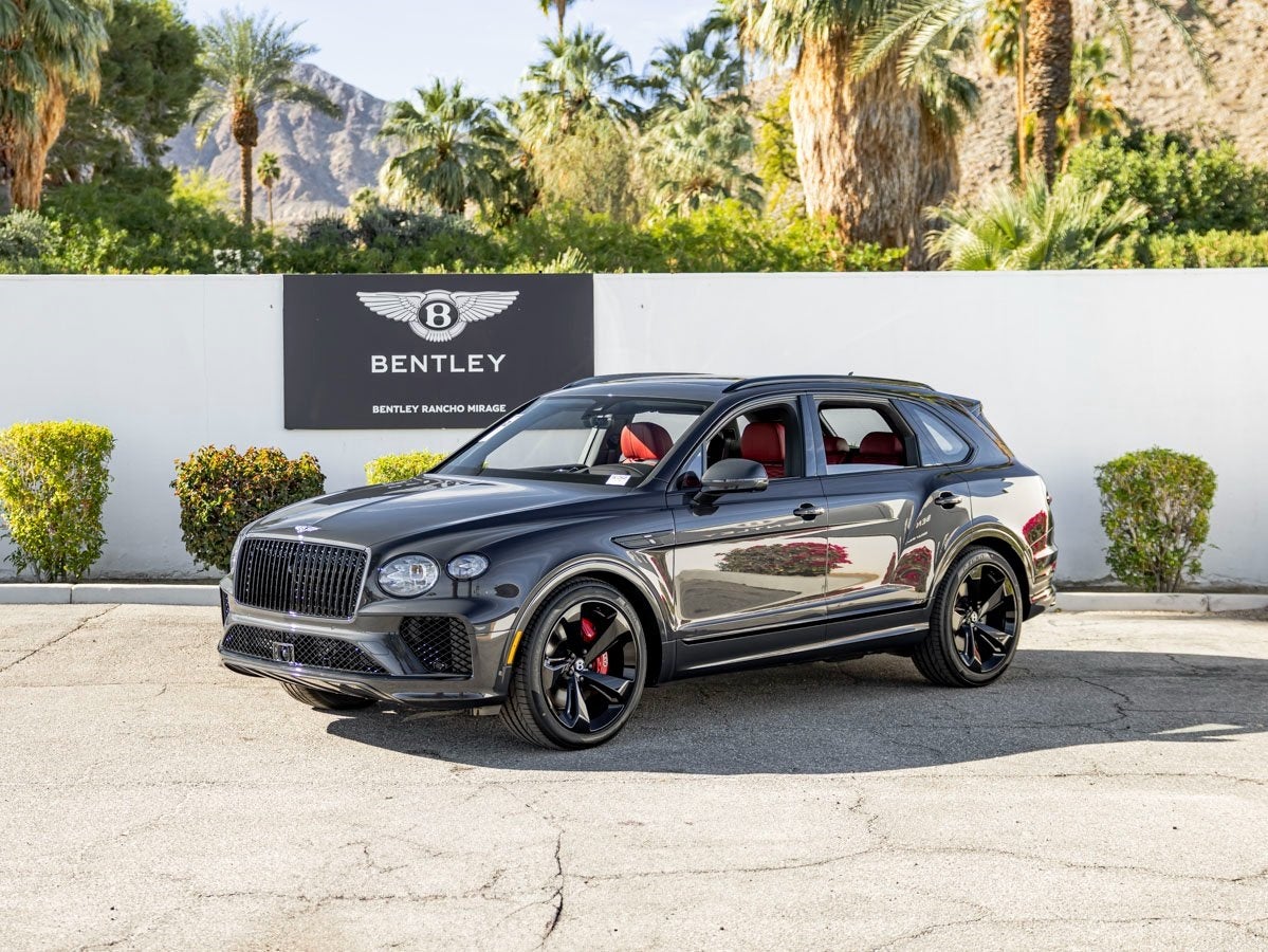 2025 Bentley Bentayga Azure V8