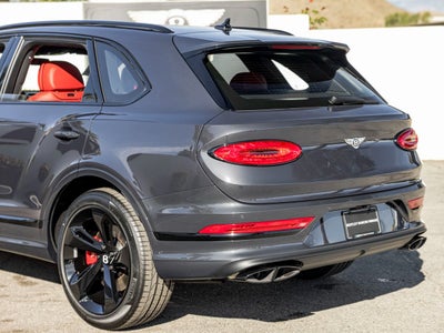 2025 Bentley Bentayga Azure V8