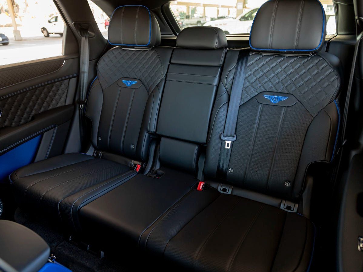 2025 Bentley Bentayga S Black Edition V8