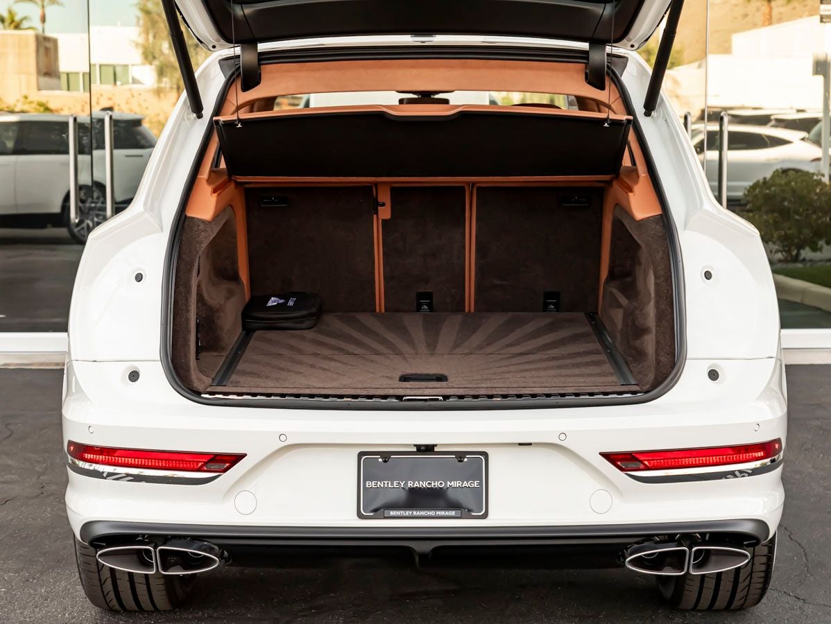 2026 Bentley Bentayga Azure