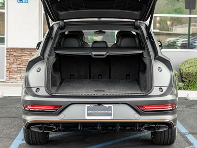 2025 Bentley Bentayga V8