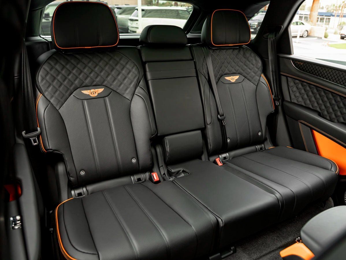 2025 Bentley Bentayga V8