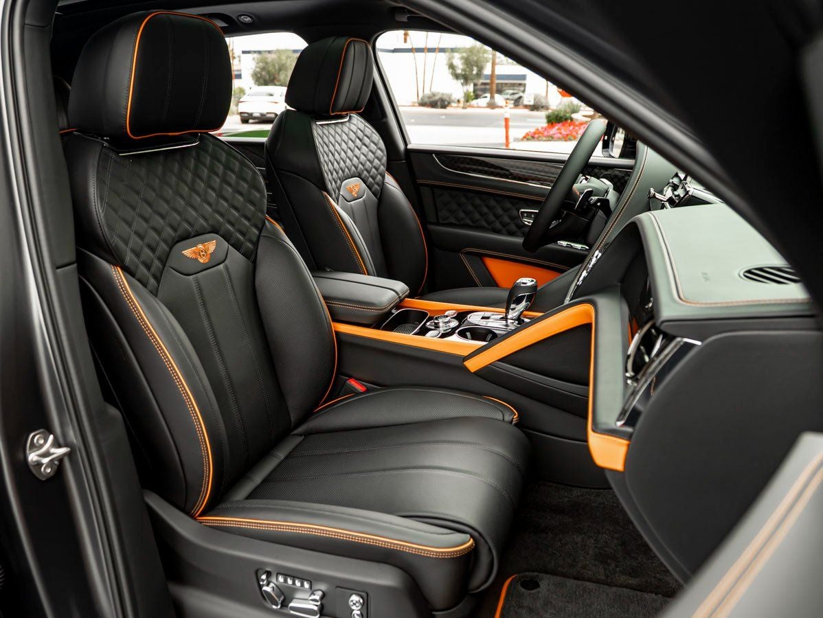 2025 Bentley Bentayga V8