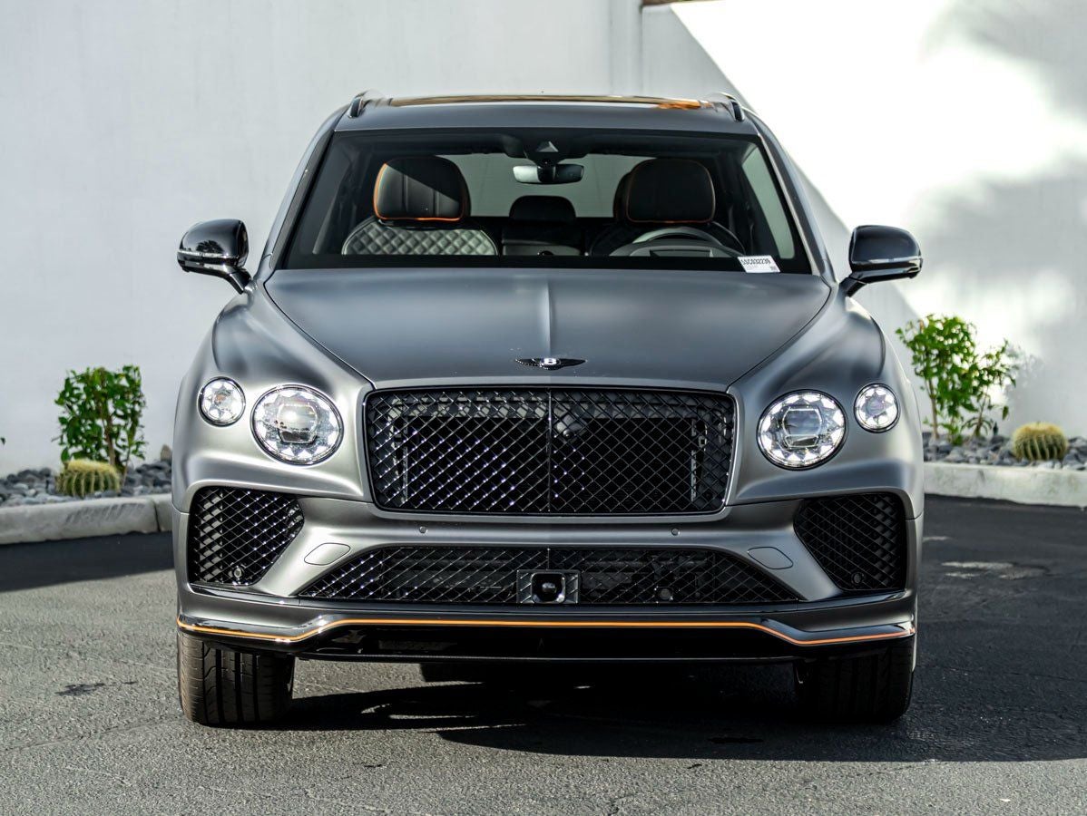 2025 Bentley Bentayga V8