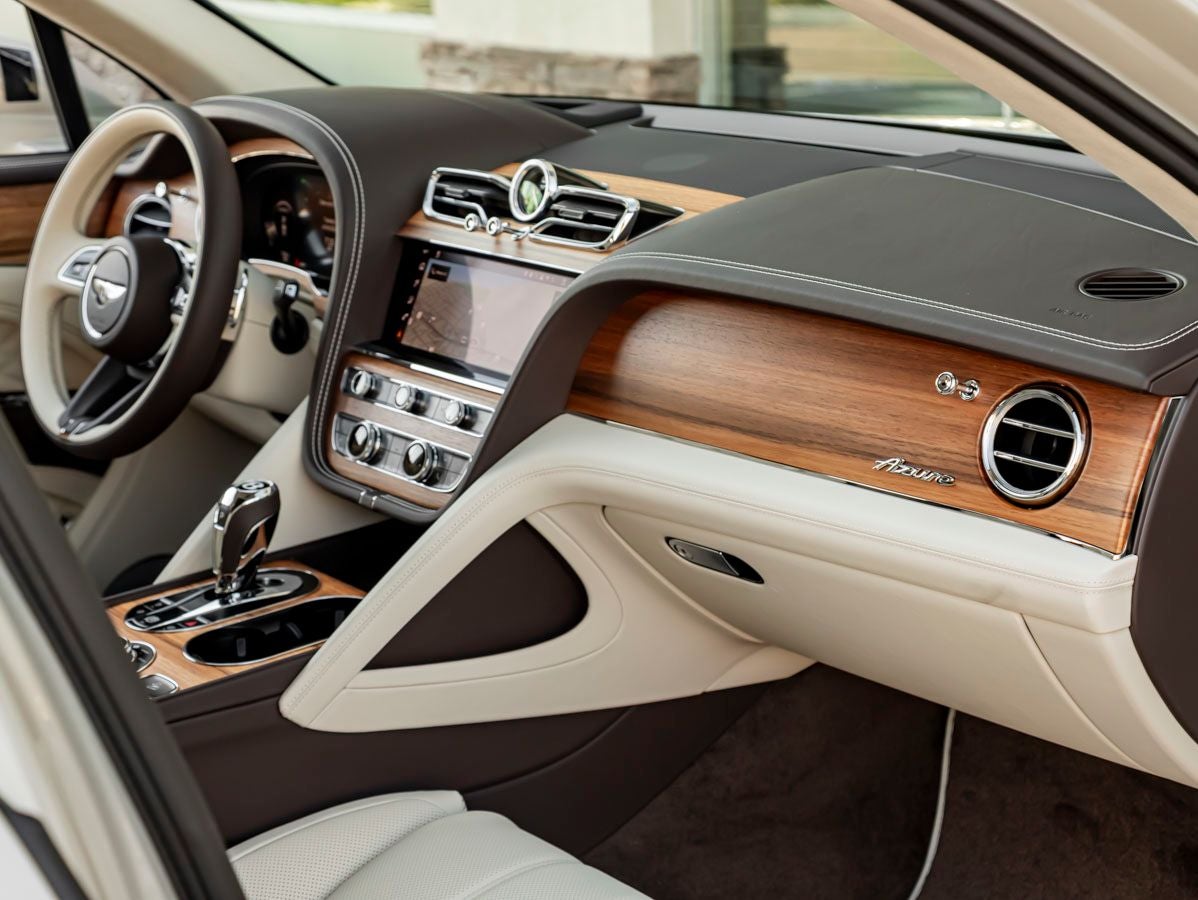 2026 Bentley Bentayga Azure V8