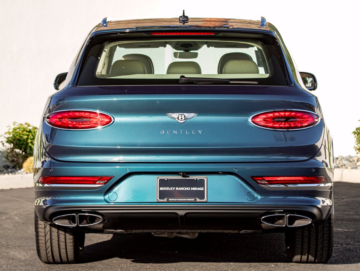 2027 Bentley Bentayga Azure V8